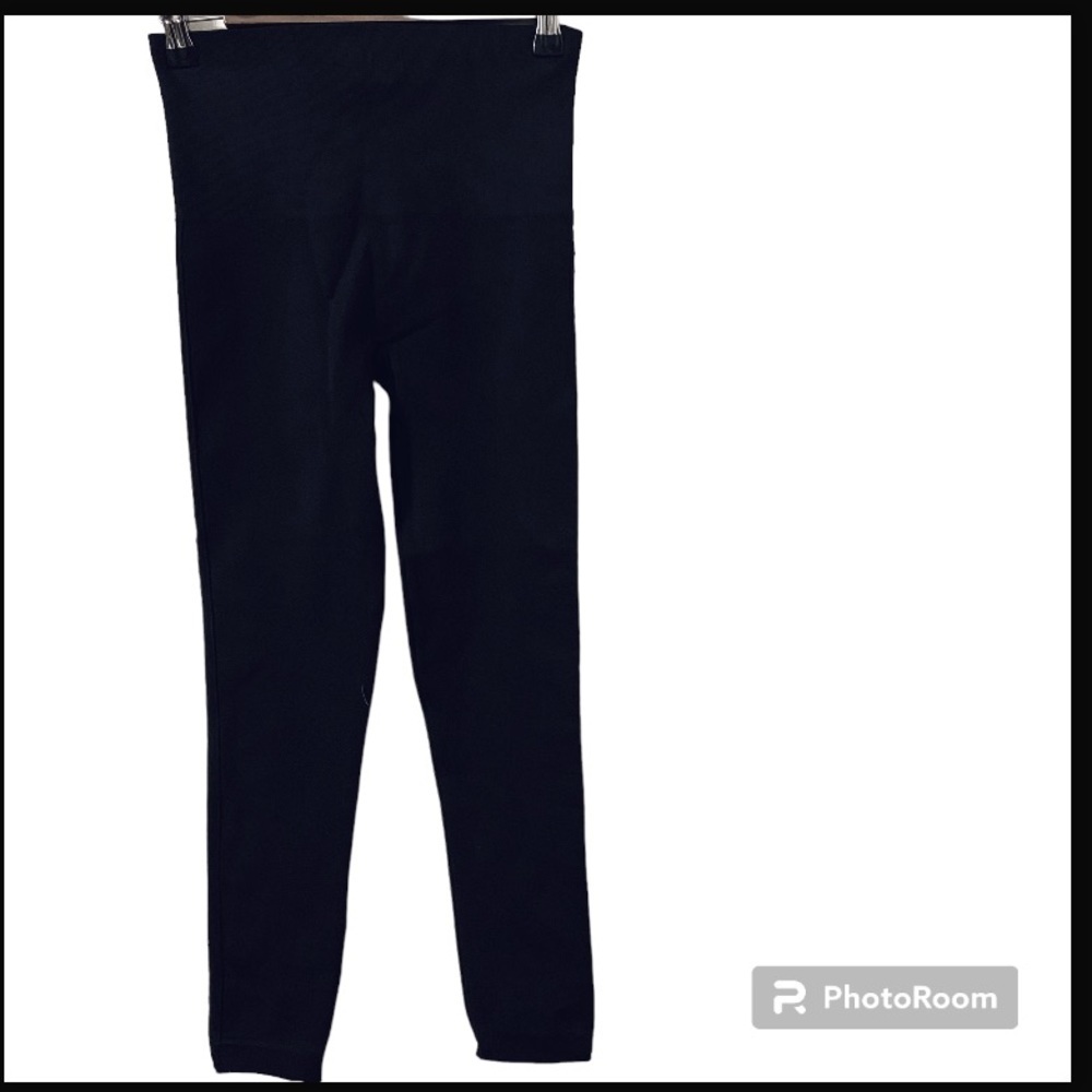 Spanx Black Pull On Skinny Pull On Leggings Size Medium. - Picture 2 of 5